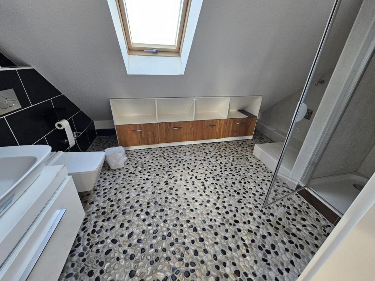 Stylish Floor With Garden View * Düsseldorf